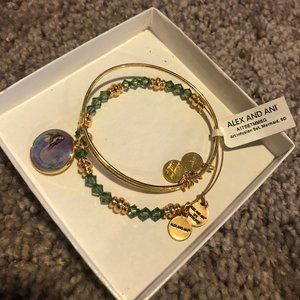 Gold Alex and Ai Art Infusion Mermaid Set - 2